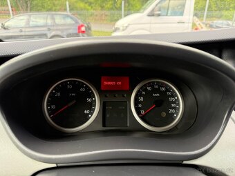 RENAULT TRAFIC  2.0dci  9 mist Odpočet DPH - 12