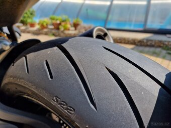 Ducati Monster 1200S - 12