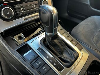 Volkswagen Passat B7 2.0TDI - 12