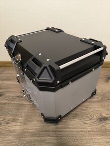 Zadní motokufr TopCase 45L hliníkový - 12