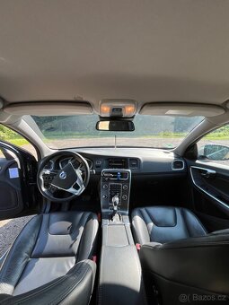 Volvo V60, 2.4 D6 AWD 158kW PLUG-IN HYBRID - 12