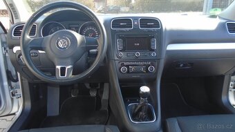 Volkswagen Golf, VI Team 1,6 TDI serviska Top 147 tkm. - 12