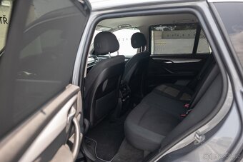 BMW X5 3.0D xDrive M (F15), model 2015 - do 13.7. dovolená - 12