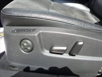 Škoda Superb 2,0 TDi 4X4, ELEGANCE, TAŽNÉ - 12