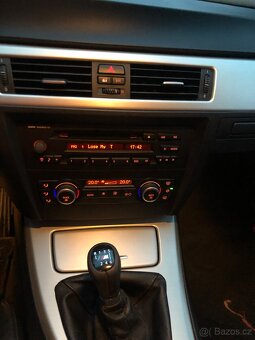 BMW 320d 120kW - 12