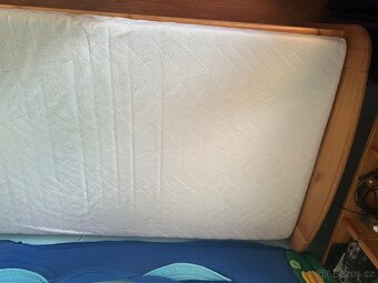 Dřevěná postel 90x200 - 12