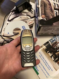 Nokia 6310 zánovní, zlatá originalni puvodní balení - 12