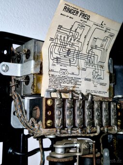 Starožitný nástěnný telefon Kellogg, USA 1910 - 12