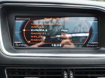 Audi Q5 3.0 TDI S-Line, PANORAMA, 4x4, ČR - 12