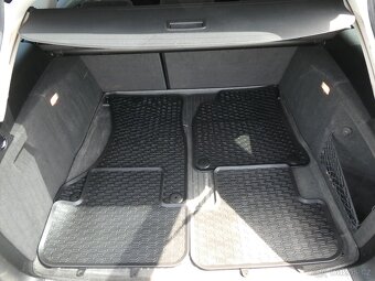 Audi A4 1.8 TFSi 88kW serviska - 12