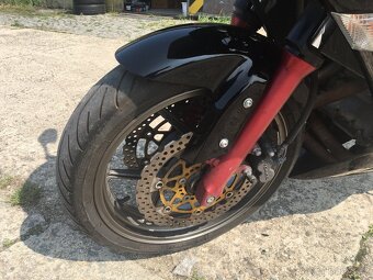 Kawasaki ER6-f - 12