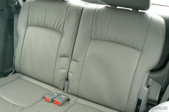 Kia Carens 2.0CRDi-EX-AUTOMAT -2004-6 MÍST - 12