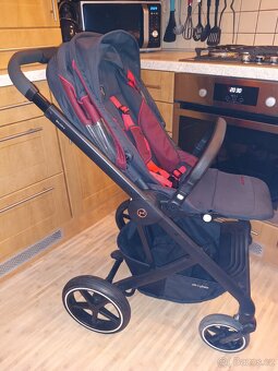 Kočárek Cybex Ferrari Victory Black - komplet sada - 12