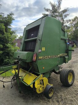 Lis na kulaté balíky - 12