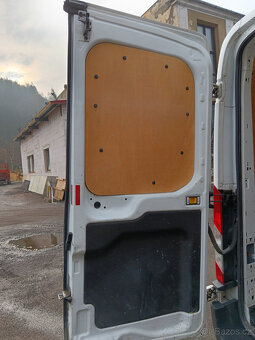Ford Transit 2,2 92 KW - 12