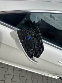 Mercedes benz cls w218 - 12