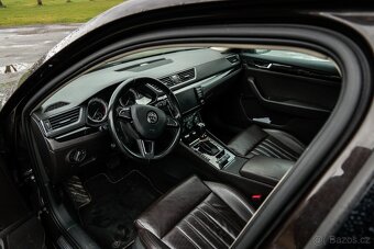 ŠKODA SUPERB  L&K  4x4  NEHAVAROVÁNO - 12