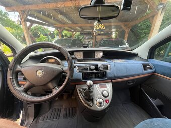 Lancia Phedra 2,0 JTD 100kW - 12