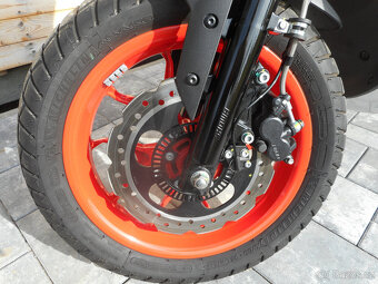 APRILIA SR 200 GT - 12