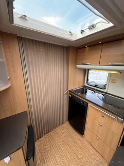 ADRIA ADORA 542 UT ~ velká koupelna - 12