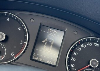 Volkswagen Sharan 2,0 DSG PANO LED 7MÍST ROZVODY nafta - 12