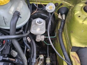 Opel Corsa B 1,4i 1997 5dver - PEKNA, DILY - 12
