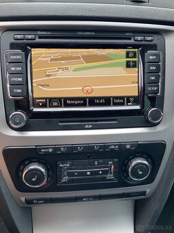 Octavia combi 2,0 TDI DSG - 12