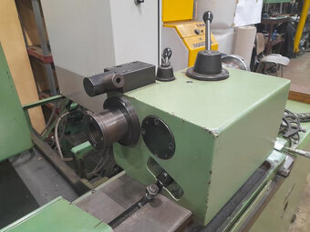 Válcová bruska TOS Hostivař BHU 320 x 1500 - 12