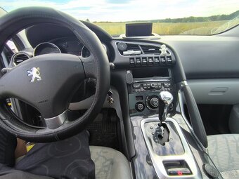 Peugeot 3008 - 12