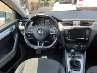 Škoda Octavia Combi 2.0l diesel STYLLE rok 2016 Nové rozvody - 12