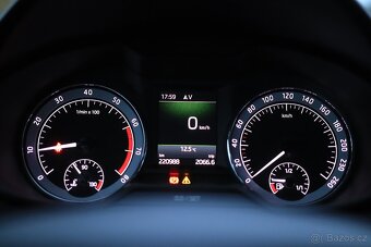 Škoda Octavia 3 facelift 1.0 tsi 85kw Style + - 12