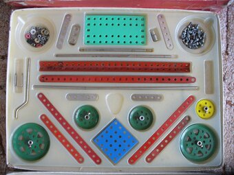 stavebnice Merkur - 12