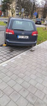 Opel vektra 1.9 CDTI na opravu - 12