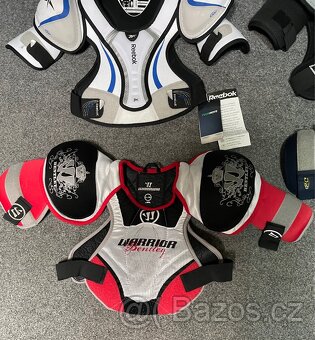 Nová juniorská hokejová ramena značky Reebok, SherWood, DR - 12