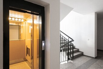Prodej bytu 2+kk 62 m² Na Žertvách, Praha - Libeň - 12
