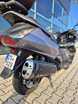 Honda Silver Wing 400 - 12