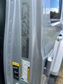 Jeep Wrangler Sahara 4xe 2023 –  hybrid s výkonem 2.0 - 12