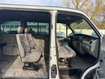 RENAULT MASTER 2.5 dCI 6-MÍST MODEL 2006 MOŽNO NA SPLÁTKY - 12