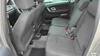 ŠKODA ROOMSTER 1.4 16V  YOUNG - 12