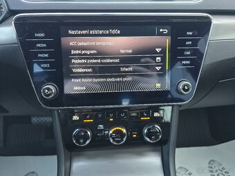 SUPERB 3 DSG 2,0TDI 110kW STYLE LED NAVI KAMERA ACC ČR -DPH - 12