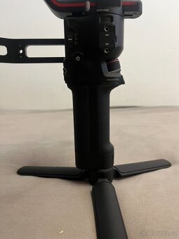DJI RS 3 COMBO - 12