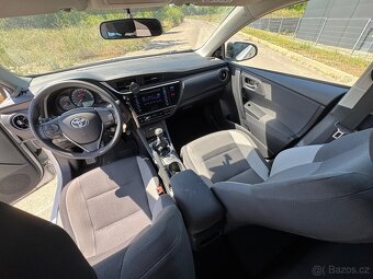 Toyota Auris 1.6 Valvematic 2018 - 12