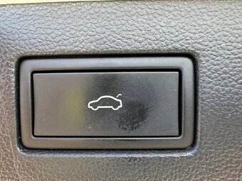 VW Arteon 1,4TSI 160kw e-hybrid,tažné,matrix,kamera,virtual - 12