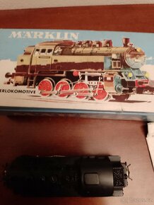 Marklin lokomotiva - 12