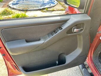 NISSAN NAVARA D40 PO GENERÁLCE MOTORU - 12