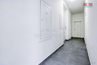 Pronájem bytu 3+kk, 78 m², Plzeň, ul. Dobrovského - 12