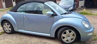 VW New Beetle - 12
