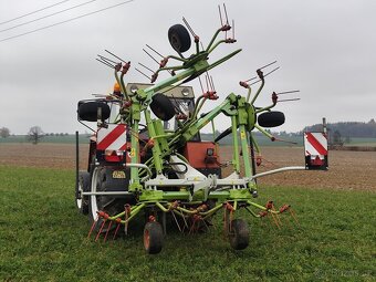 Obraceč píce Claas VOLTO 800 - 12