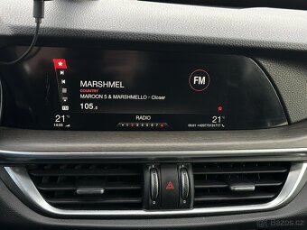 Alfa Romeo Stelvio 2018 - 12