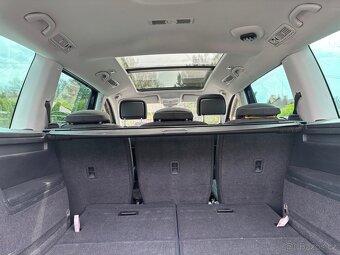 Volkswagen Sharan - 12